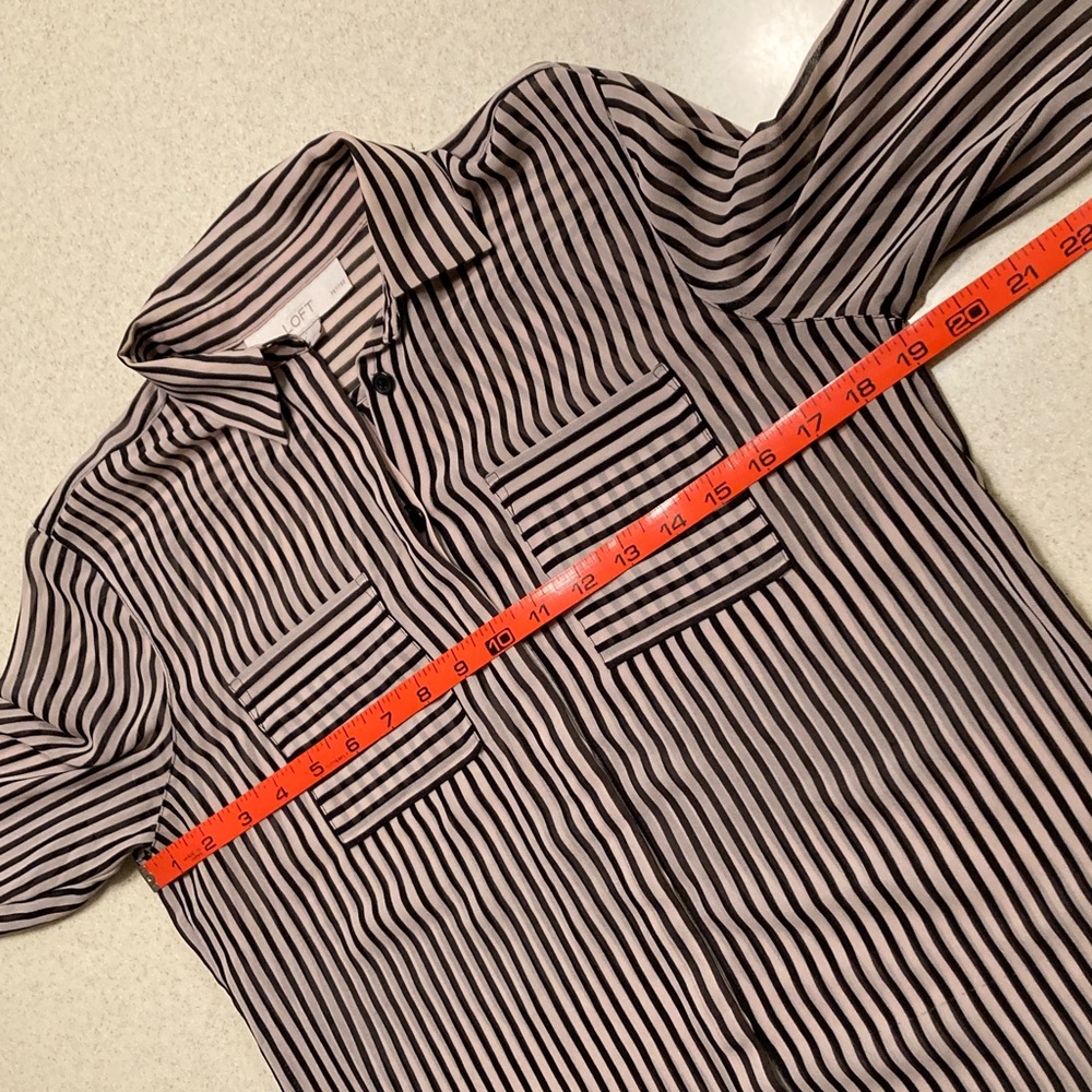 LOFT Petites Sheer Striped Button-Up Blouse Women Size SP - Picture 9 of 12